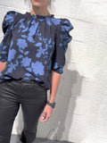 Blau