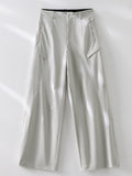 Beigefarbene Hose
