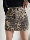 Braun mit Leopard