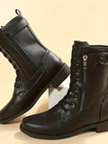 Schwarz