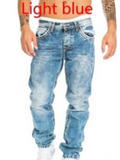 Hellblau