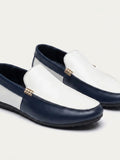 Marineblau